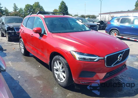 2021 Volvo Xc60 T5 Momentum z USA, uszkodzony, nr VIN YV4102RK1M1738035